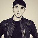 Алишер, 20 лет