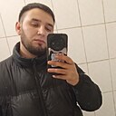 Лев, 32 года
