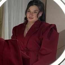 Фотография девушки Полина, 23 года из г. Хабаровск