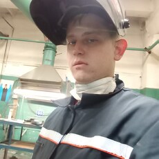 Фотография мужчины Konstantin, 23 года из г. Курск