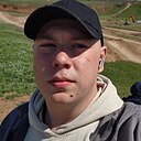 Максим, 21 год