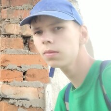 Фотография мужчины Роман, 18 лет из г. Томск