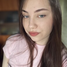 Фотография девушки Юлия, 21 год из г. Екатеринбург