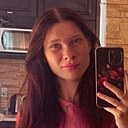 Olya Pedchenko, 22 года