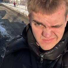 Фотография мужчины Арсений, 19 лет из г. Минск