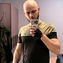 Валентин, 33 года