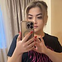 Lonely, 33 года