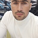 Рустам Чон, 37 лет