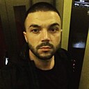 Ion, 33 года
