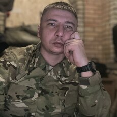 Фотография мужчины Михаил, 33 года из г. Москва