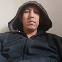 No Name, 33 года