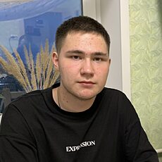 Фотография мужчины Никита, 18 лет из г. Ижевск