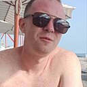 Dc, 33 года