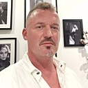 Dr Frenk, 44 года