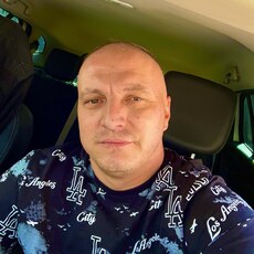 Фотография мужчины Razvan, 40 лет из г. Pitești