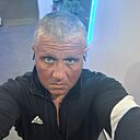 Valentin, 44 года