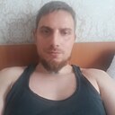 Володя, 33 года