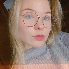 Фотография девушки Алина, 24 года из г. Киров