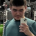 Xan, 22 года