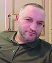 Дед Мороз, 42 года