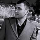 Том, 28 лет
