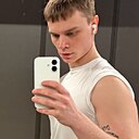 Артём, 22 года