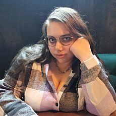 Фотография девушки Алёна, 22 года из г. Тюмень