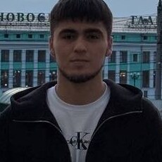 Фотография мужчины Махмуд, 18 лет из г. Новосибирск