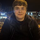 Максим, 21 год