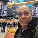 Саро, 44 года