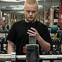 Roman, 25 лет