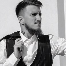 Фотография мужчины Михаил, 30 лет из г. Среднеуральск