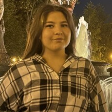 Фотография девушки Зарина, 21 год из г. Благовещенск (Башкортостан)