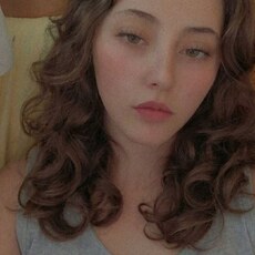 Фотография девушки Ангелина, 18 лет из г. Ялта