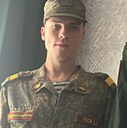 Денис, 22 года