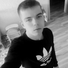 Фотография мужчины Денис, 26 лет из г. Хабаровск