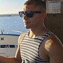 Макс, 24 года