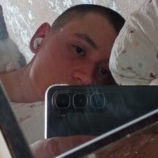 Виктор, 22 из г. Челябинск.