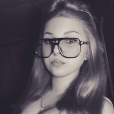 Фотография девушки Аліна, 18 лет из г. Житомир