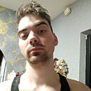 Anton, 23 года