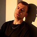 Максим, 24 года