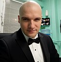 Макс, 32 года