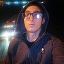 Фёдор, 20 лет