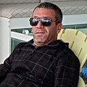 Артур, 42 года