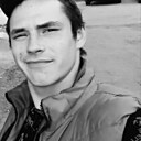 Толик, 25 лет
