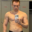Максим, 22 года