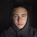 Максим, 22 года