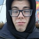 Михаил, 22 года