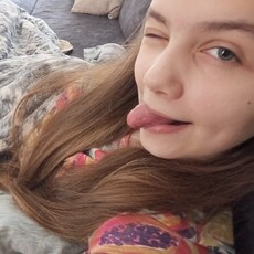 Фотография девушки Катюша, 19 лет из г. Волгоград