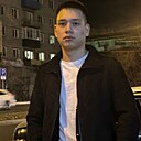 Хикмат, 20 лет